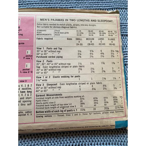 Simplicity 8369 Mens pajamas robe pattern - Picture 5 of 5